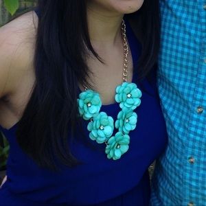 BaubleBar Statement Necklace